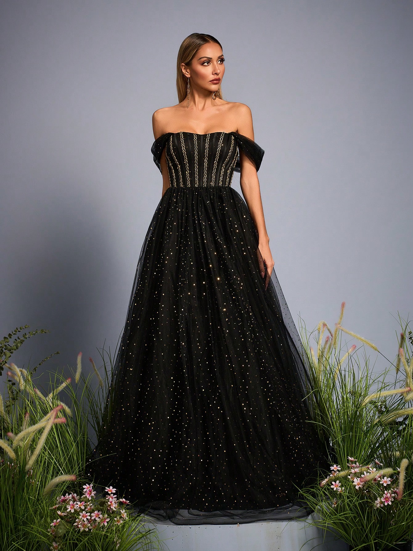 Leely Elegant Off The Shoulder Sleeveless Evening Gown