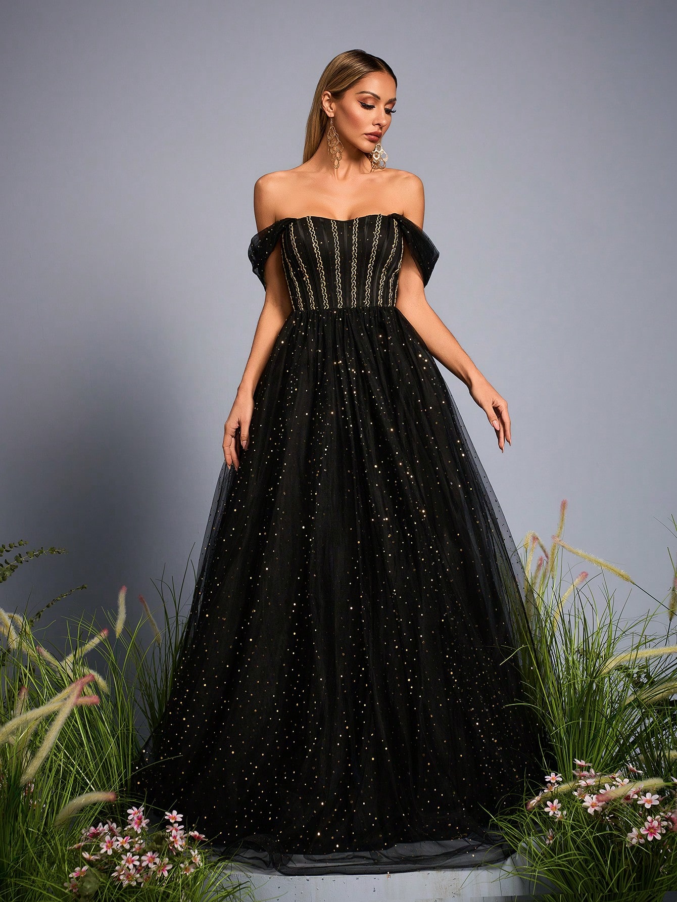 Leely Elegant Off The Shoulder Sleeveless Evening Gown