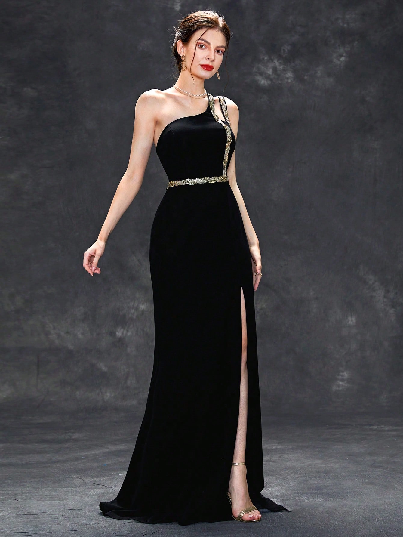 Leely Elegant One Shoulder Sleeveless Evening Gown