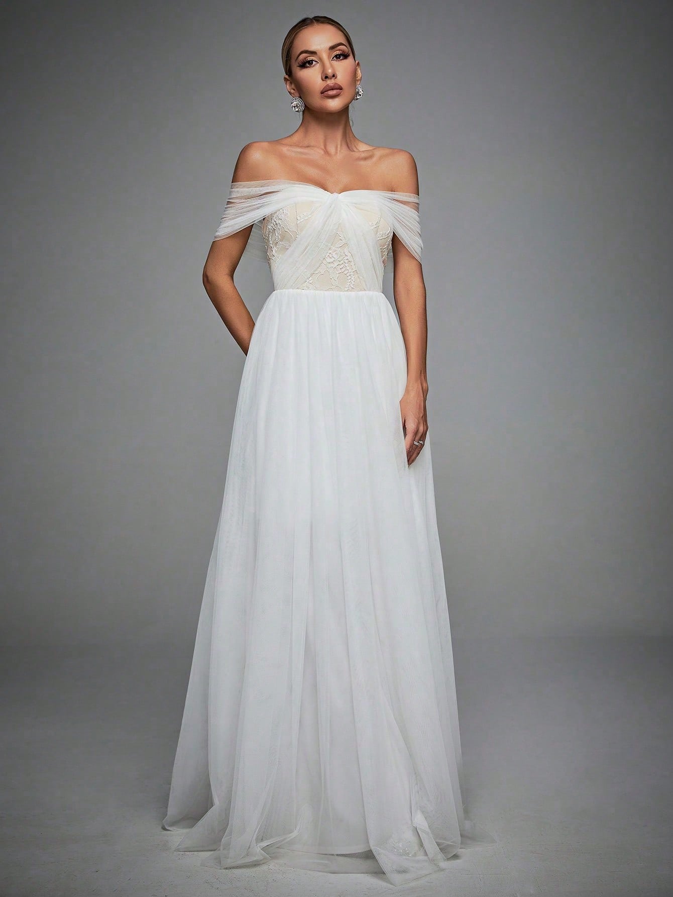 Leely Elegant Off The Shoulder Sleeveless A Line Evening Gown
