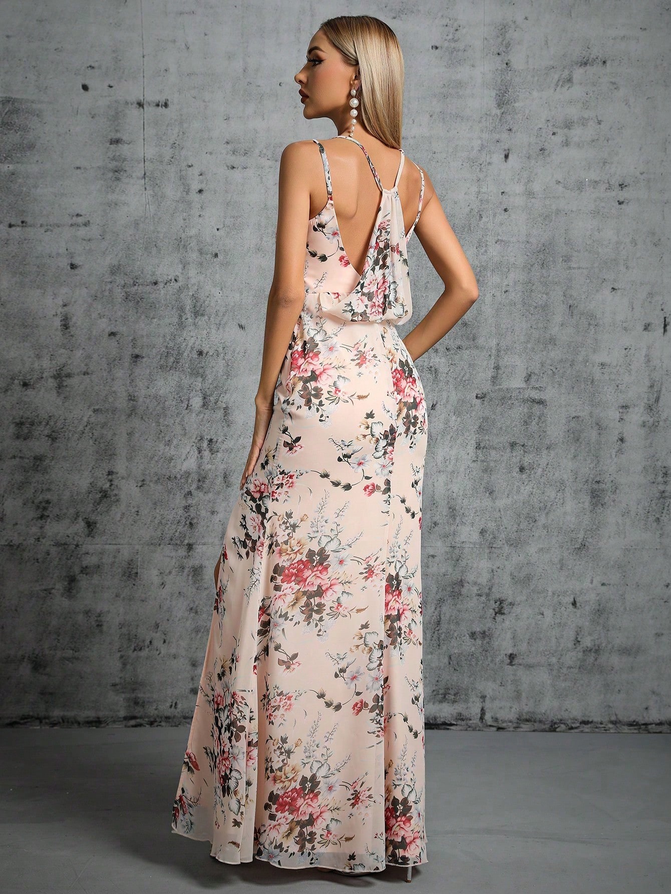 Leely Elegant Spaghetti Straps Sleeveless Evening Gown