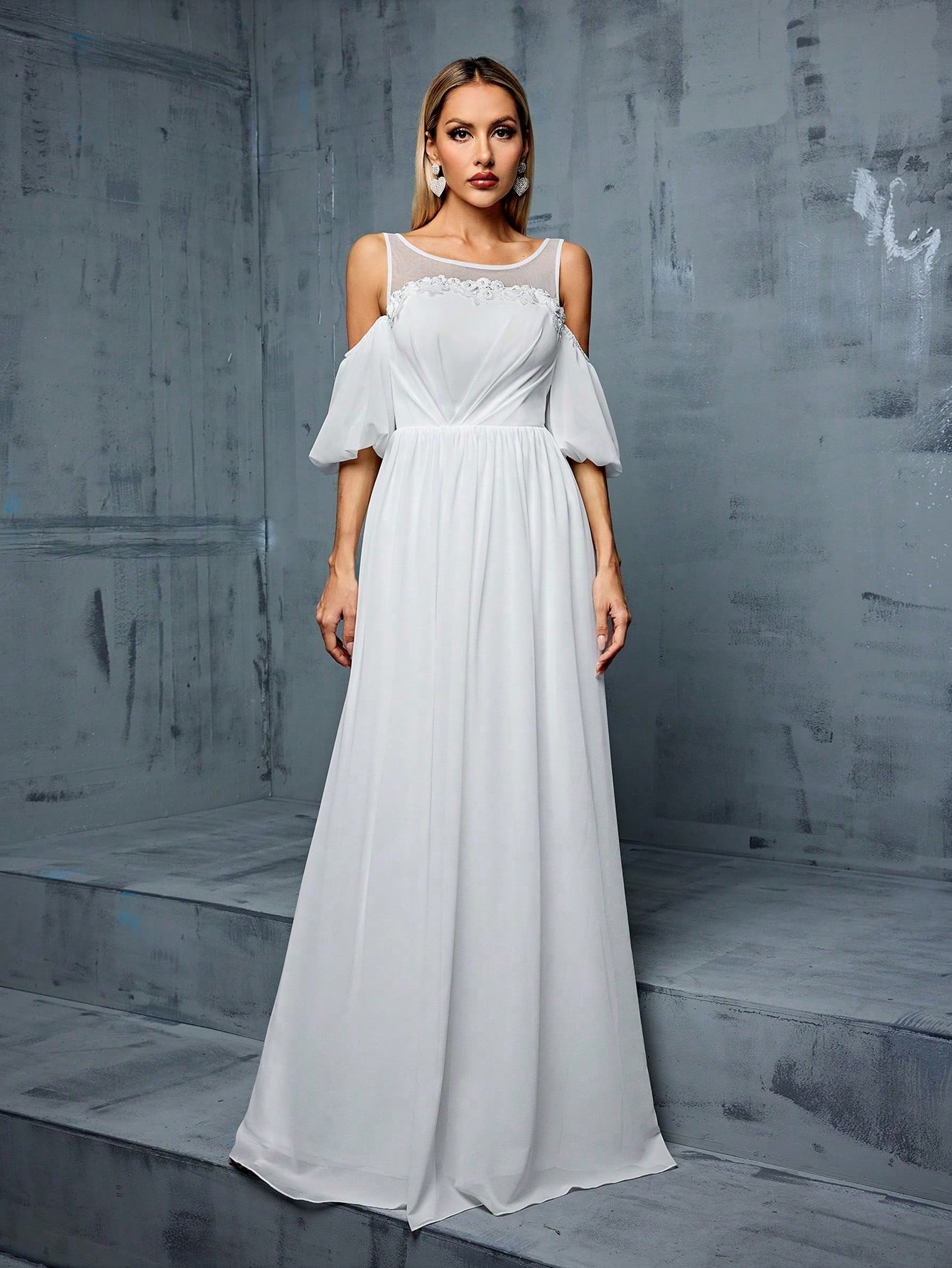 Leely Women's Elegant Sweetheart Cloak Sleeve Lace A-Line Dress
