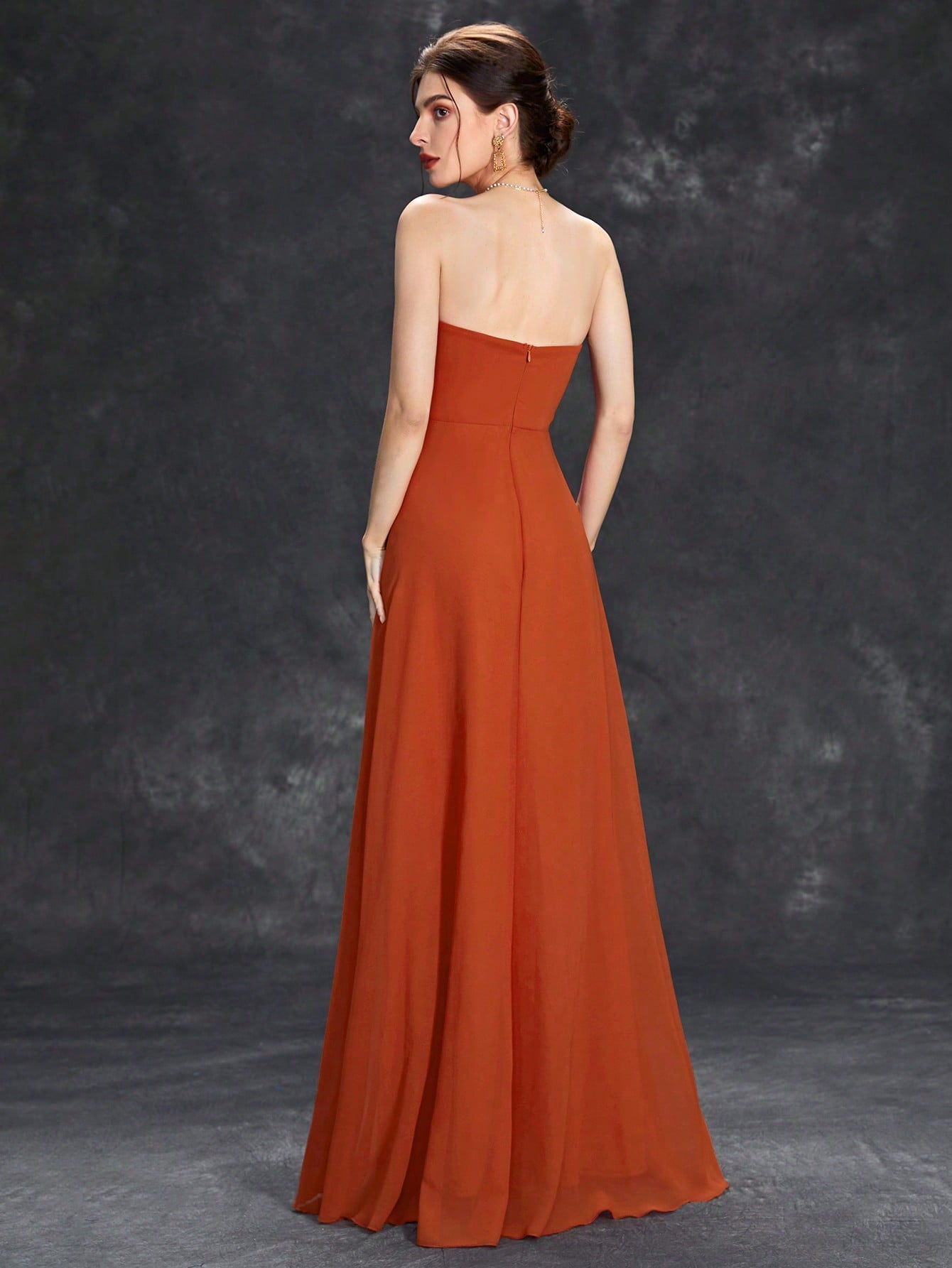 Leely Elegant Strapless Sleeveless Evening Gown