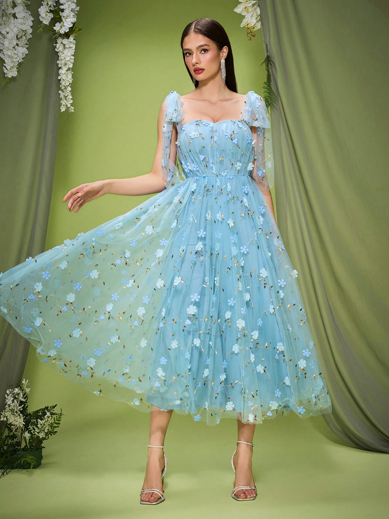 Leely Women's Elegant Sweetheart Sleeveless Prom Dress