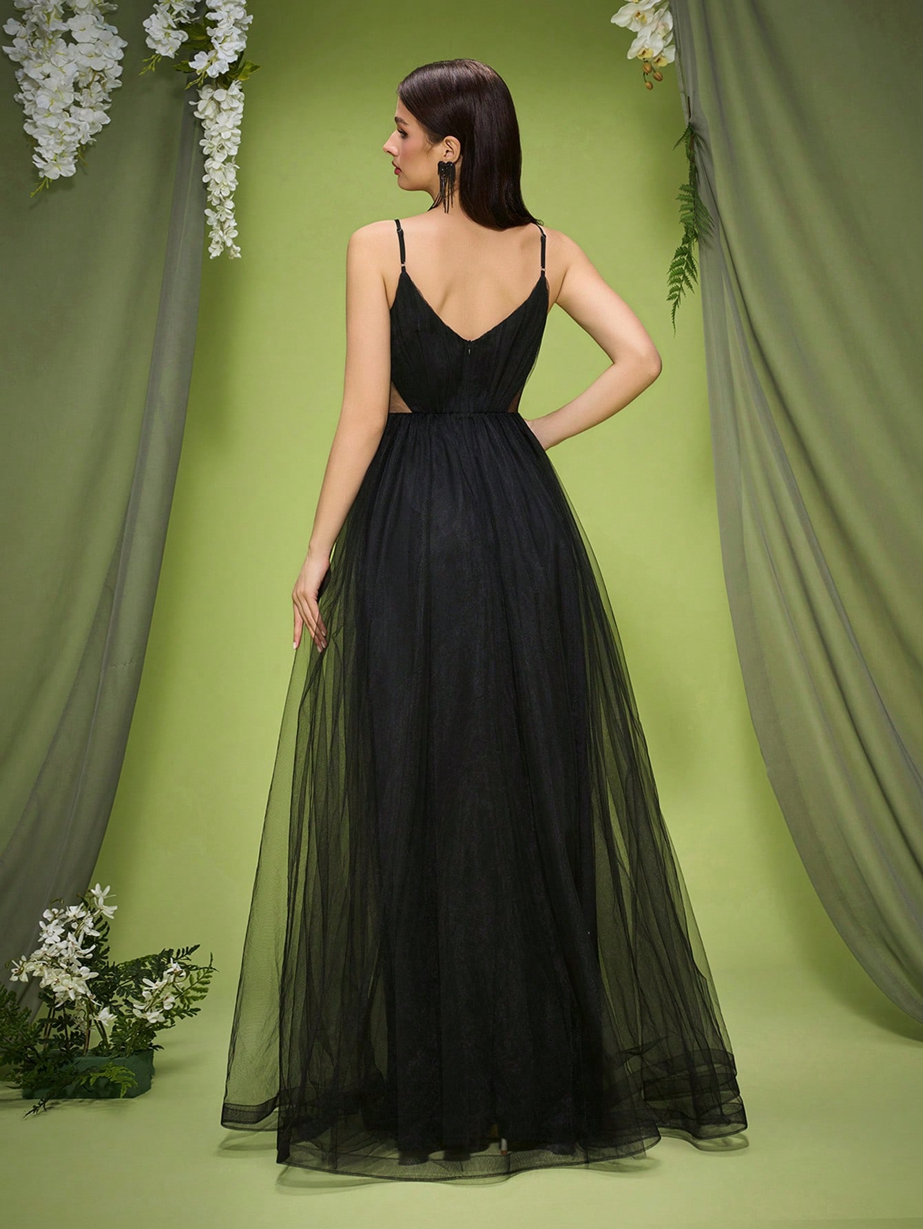 Leely Elegant Spaghetti Straps Sleeveless Party Dress