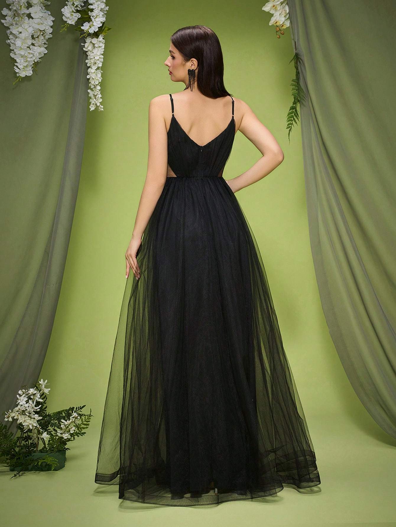 Leely Elegant Spaghetti Straps Sleeveless Party Dress