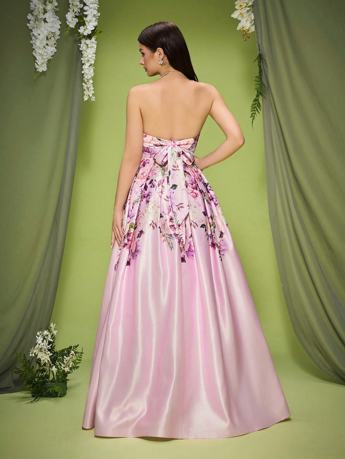 Leely Elegant Strapless Sleeveless Evening Gown