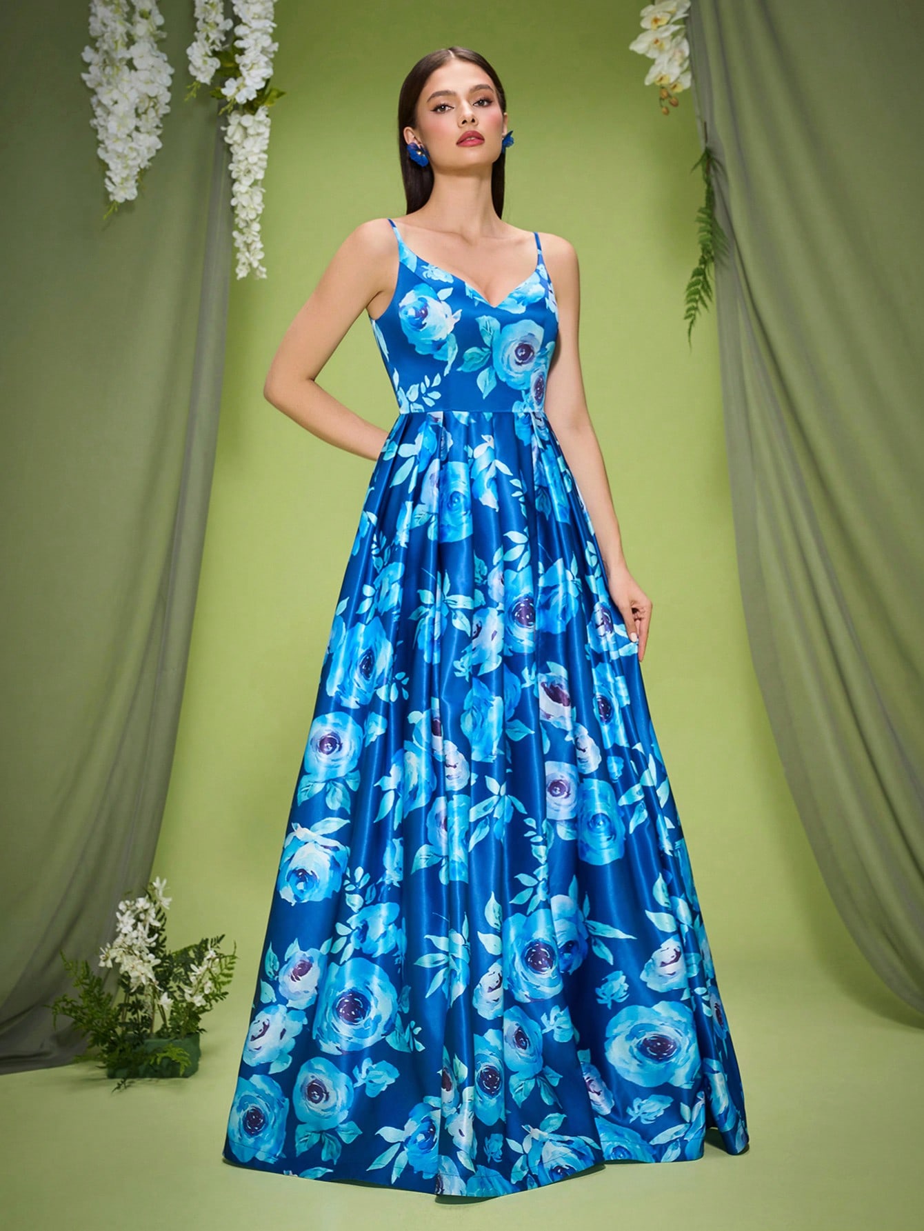 Leely Elegant Spaghetti Straps Sleeveless Evening Gown