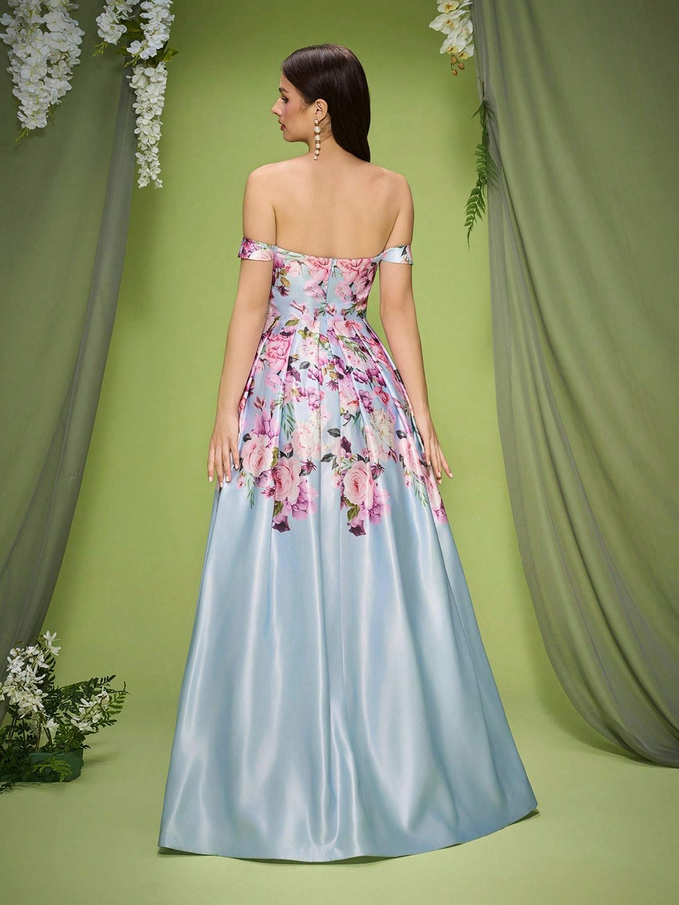 Leely Elegant Off The Shoulder  Sleeveless Evening Gown