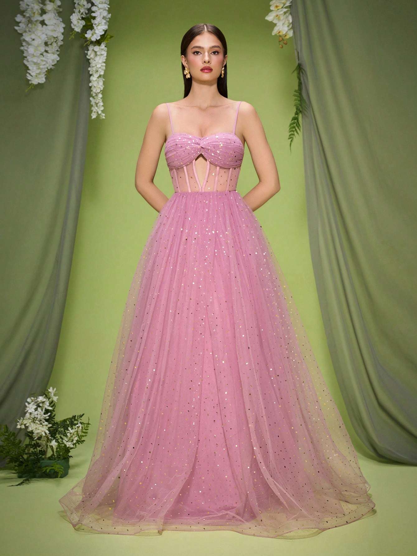 Leely Elegant Spaghetti Straps Sleeveless Evening Gown