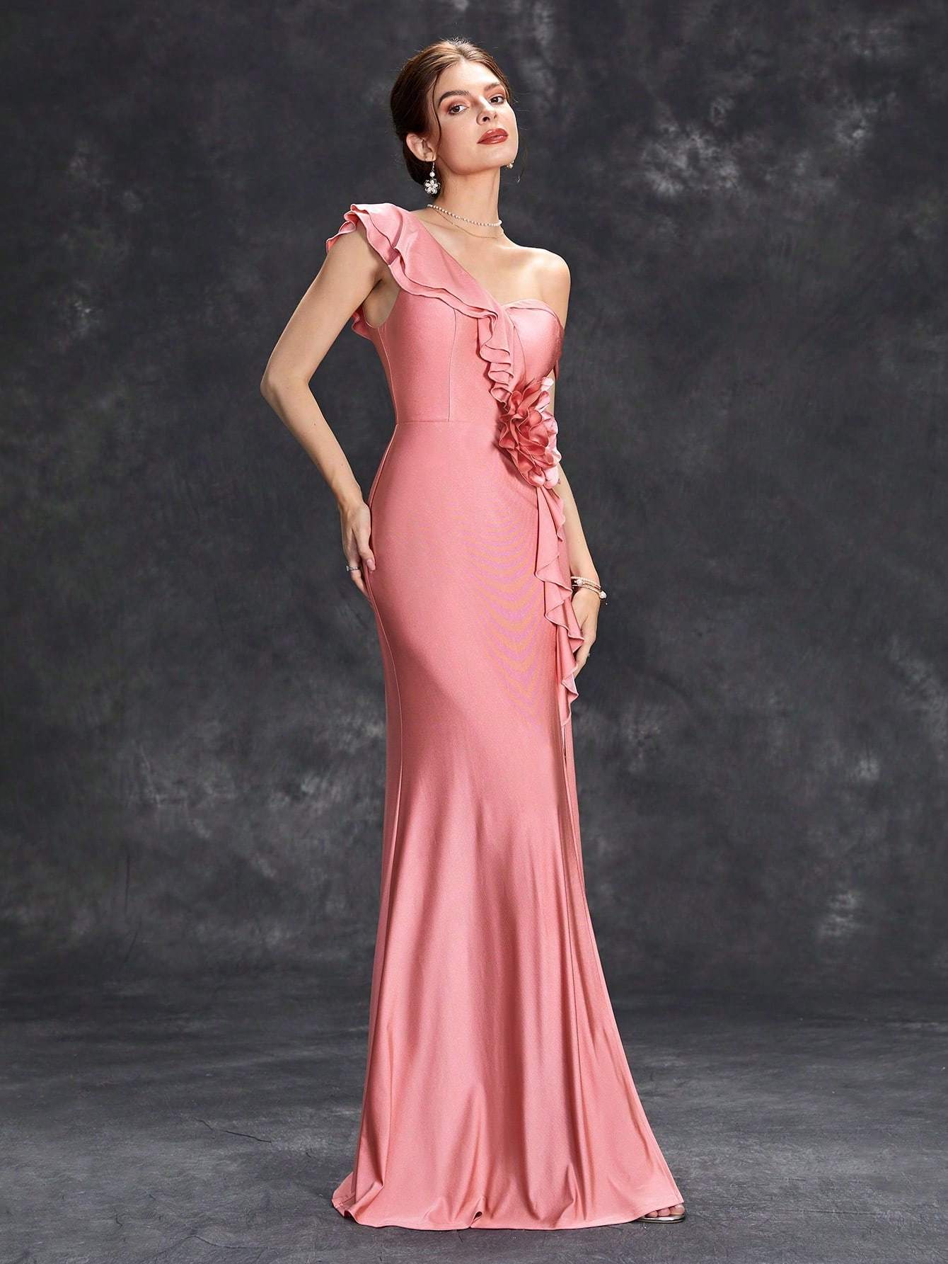 Leely Women's Elegant Asymmetrical Neck Sleeveless Prom Dress