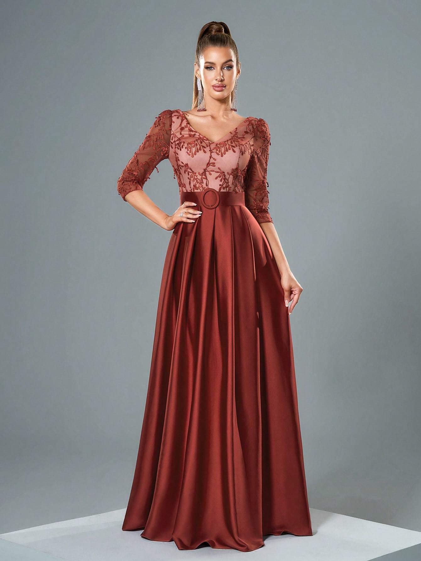 Leely Women's Elegant Sweetheart Cloak Sleeve Lace A-Line Dress