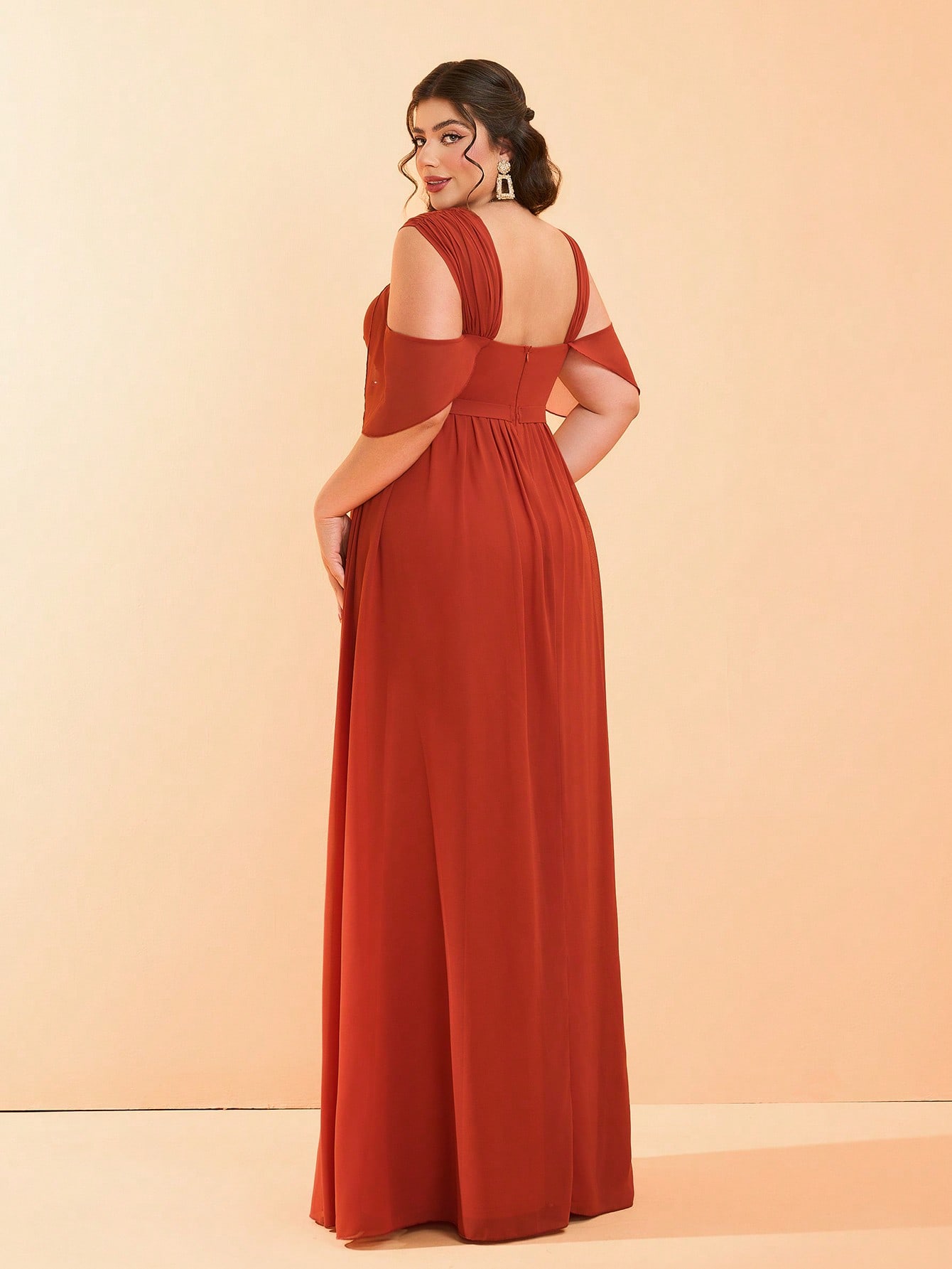 Leely Plus Women's Elegant Straps Cold Shoulder Graduation & Prom Dresses