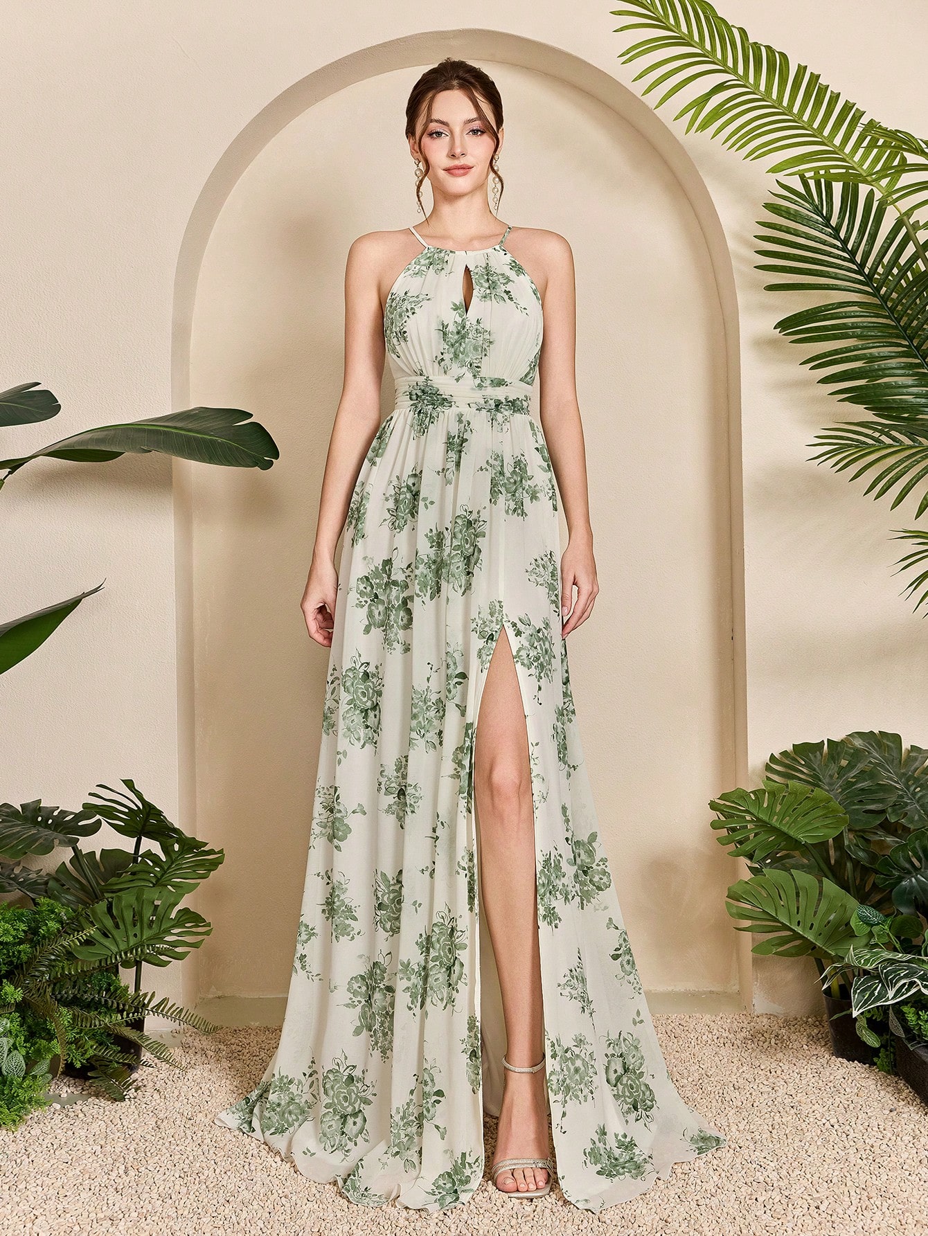 Leely Elegant Halter Sleeveless Party Dress