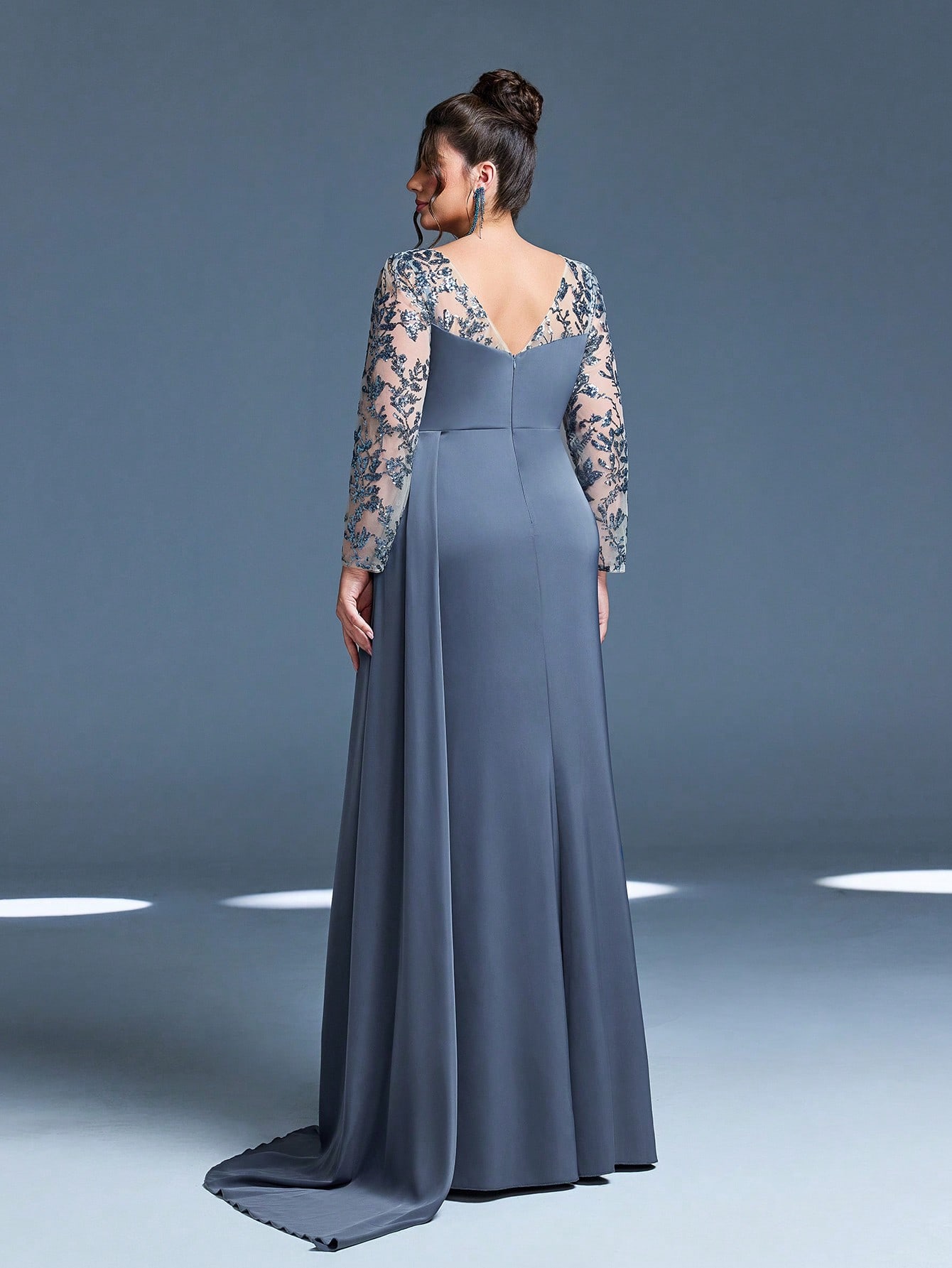 Leely Plus Women's Elegant Round Neck Long Sleeve Prom Dress