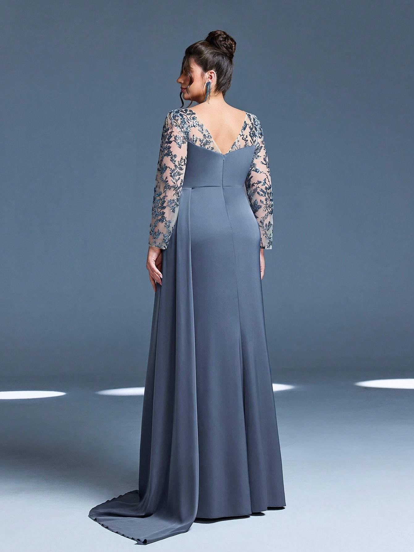 Leely Plus Women's Elegant Round Neck Long Sleeve Prom Dress