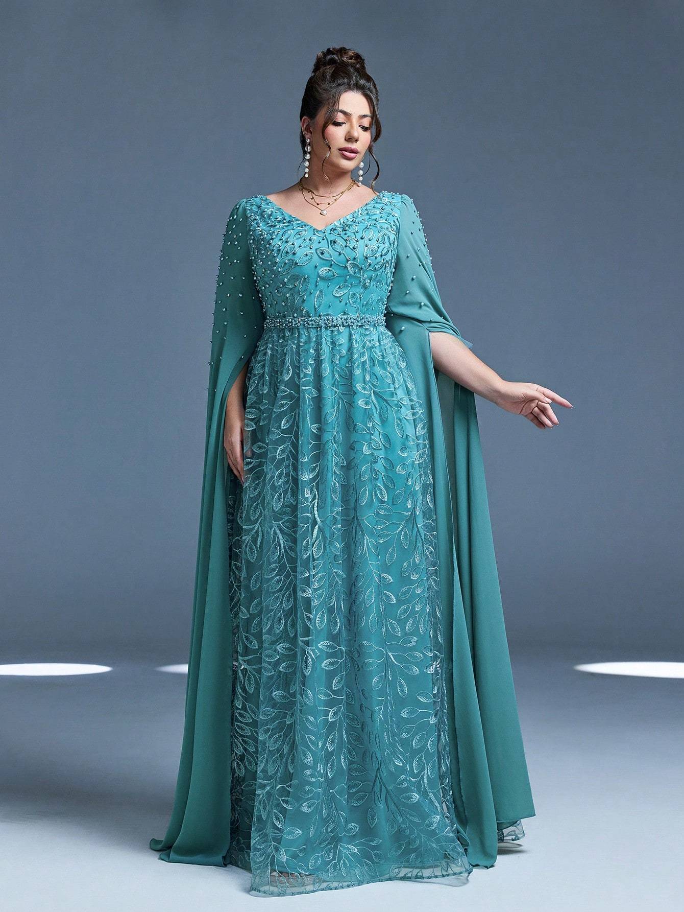 Leely Women's Elegant Sweetheart Cloak Sleeve Lace A-Line Dress