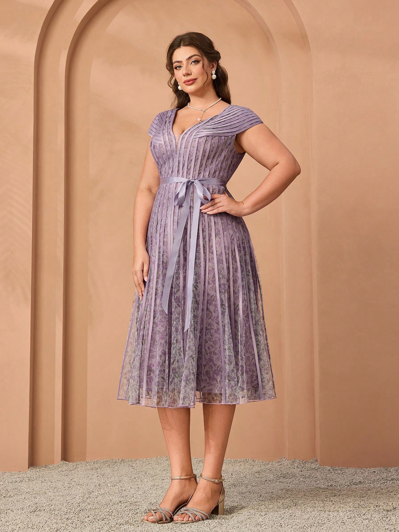 Leely Plus Women's Elegant V Neck Cap Sleeve Party Dresses