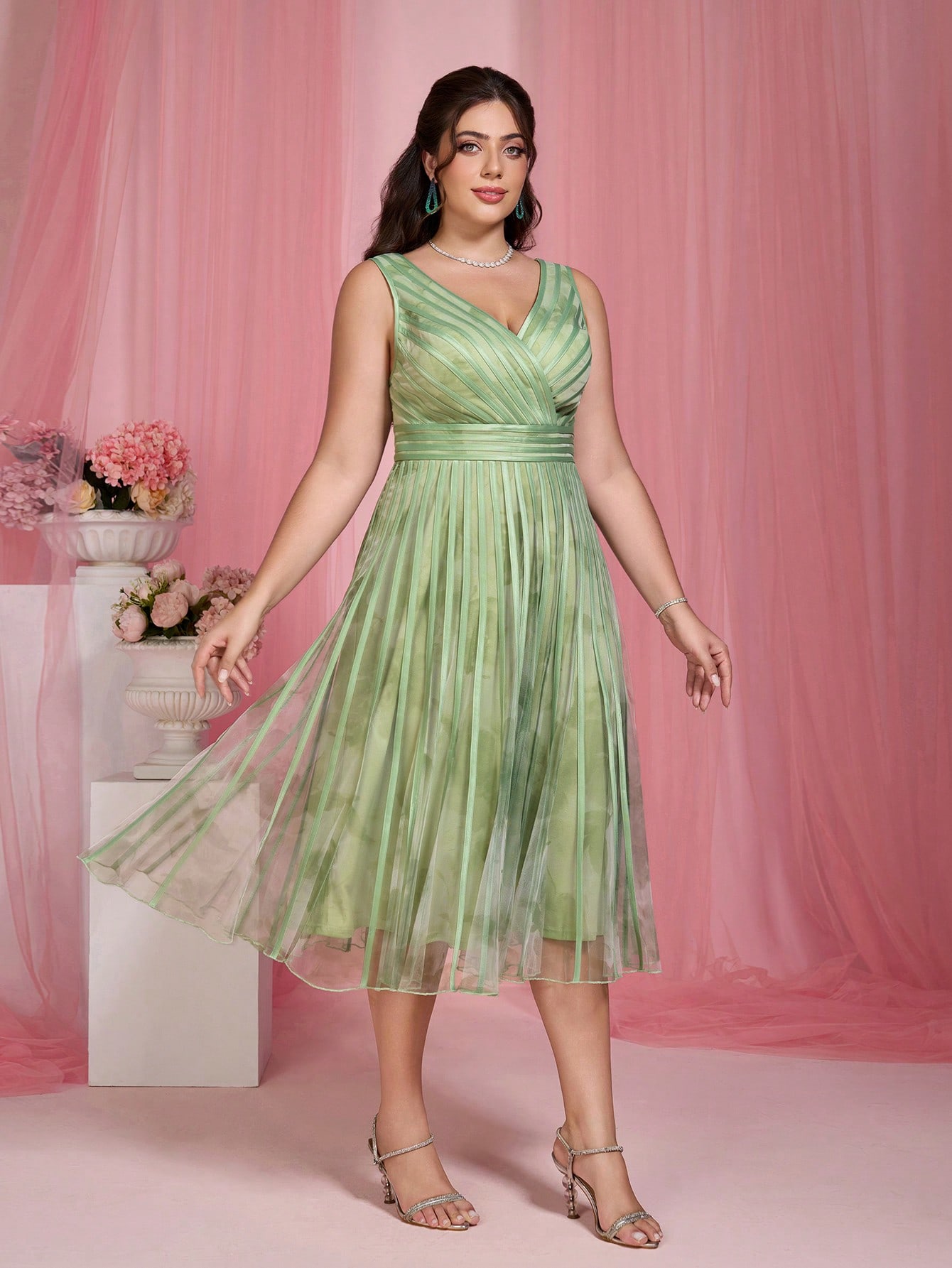 Leely Plus Women's Elegant V Neck Sleeveless A-Line Midi Dress