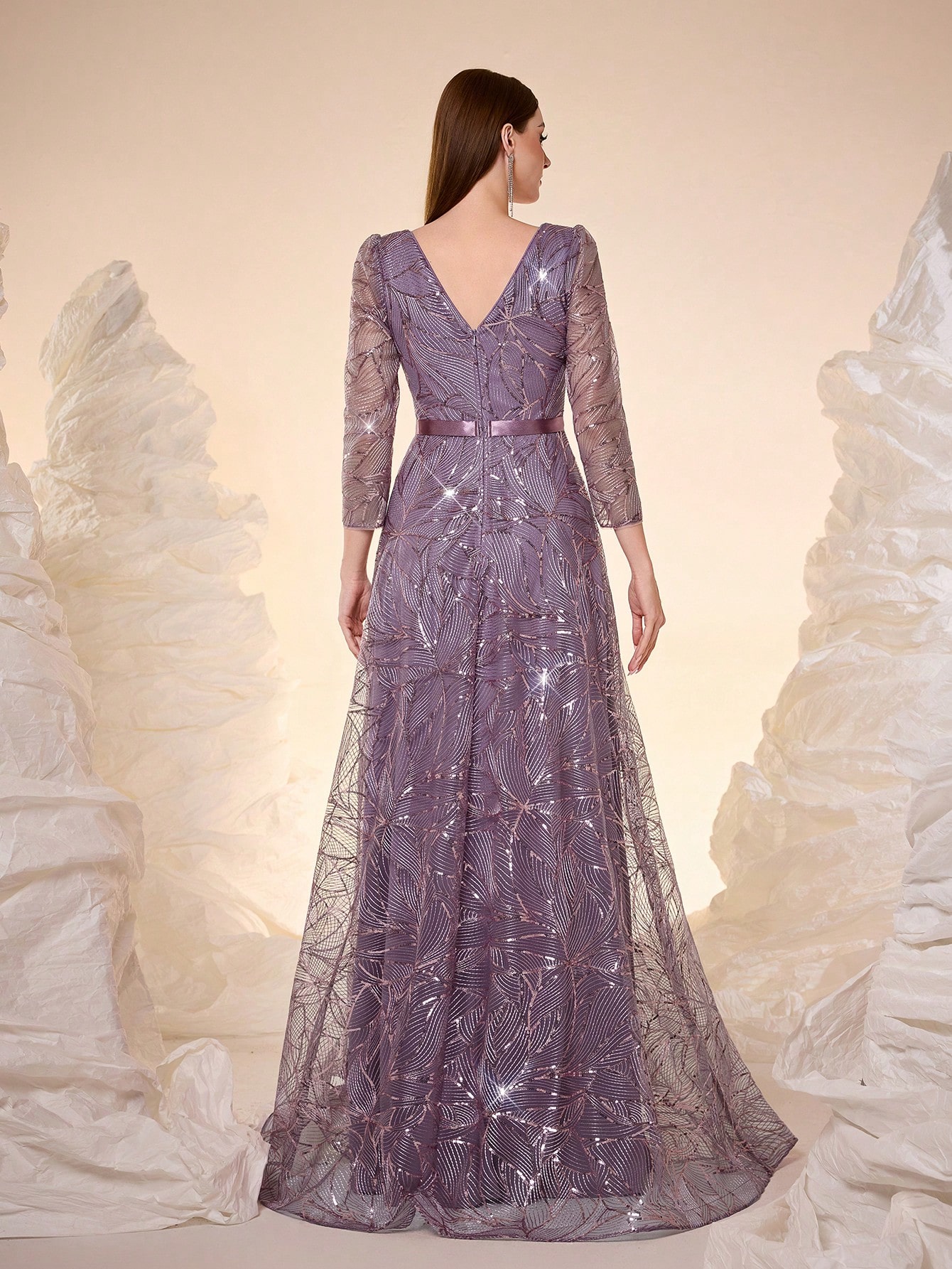 Leely Round Neck Long Sleeve Prom Dress
