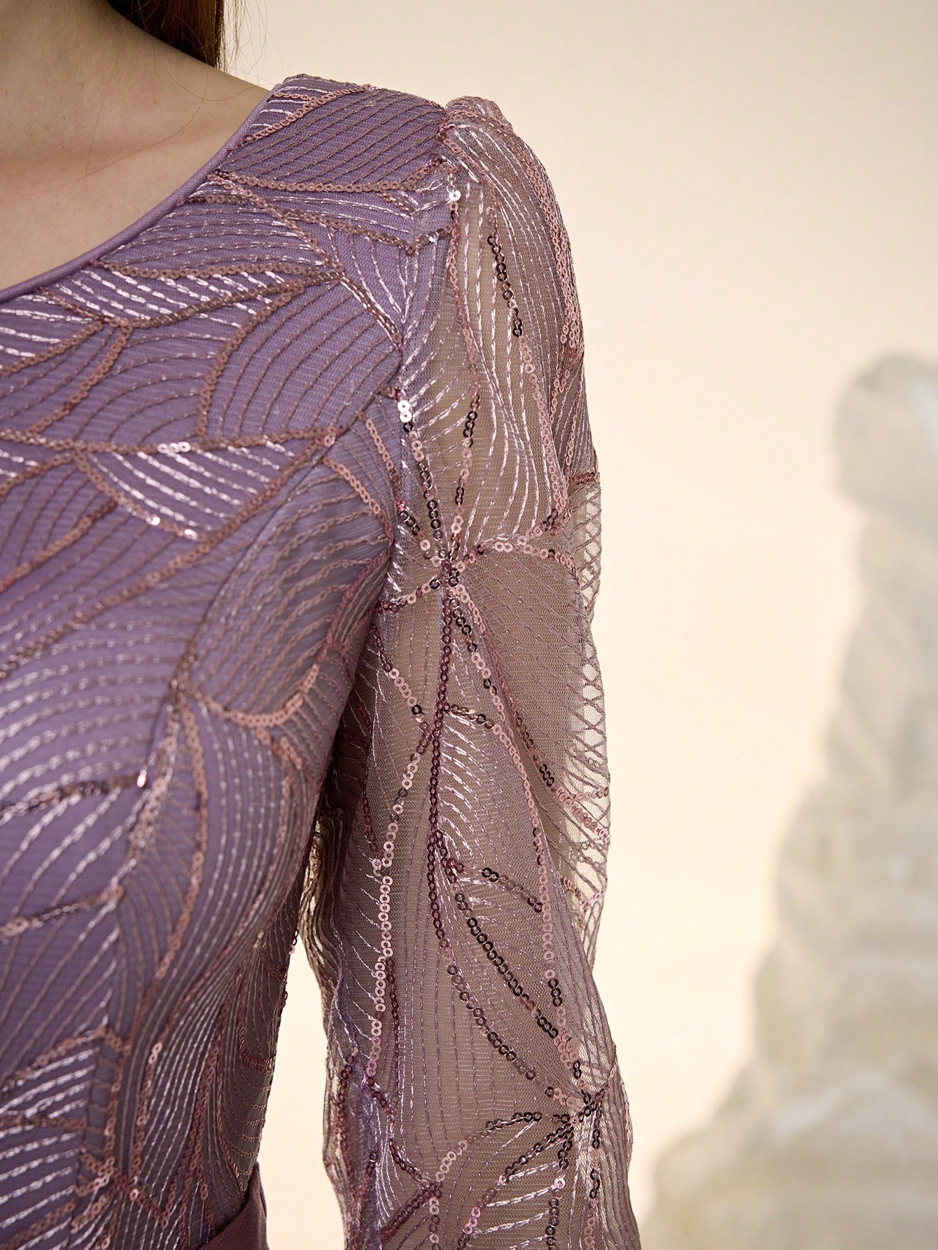 Leely Round Neck Long Sleeve Prom Dress