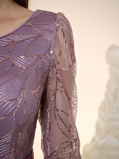 Leely Round Neck Long Sleeve Prom Dress