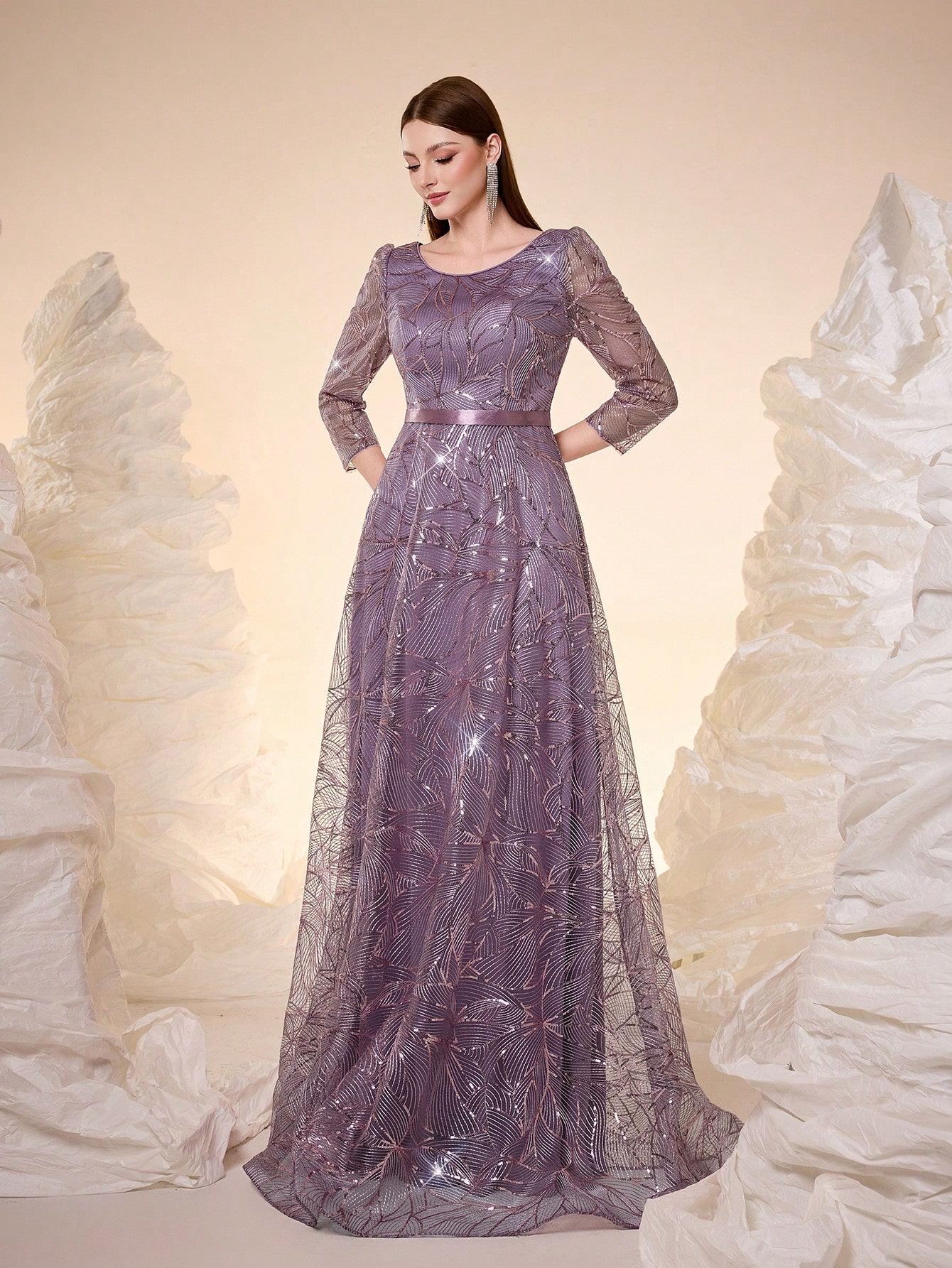 Leely Round Neck Long Sleeve Prom Dress
