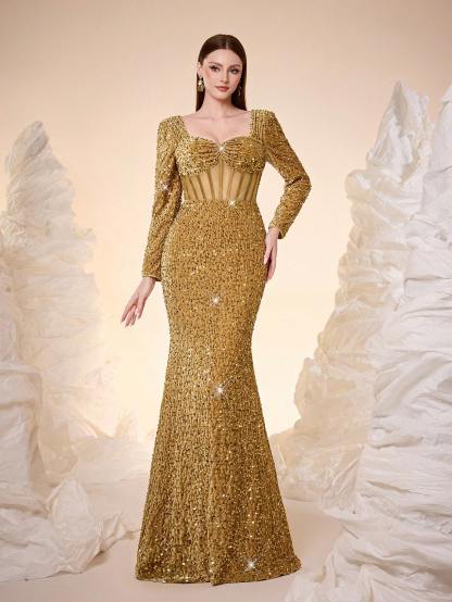 Leely Sweetheart Long Sleeve Prom Dress