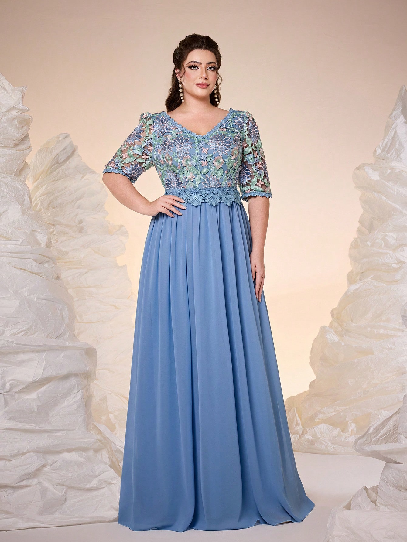 Leely Women's Elegant Sweetheart Cloak Sleeve Lace A-Line Dress