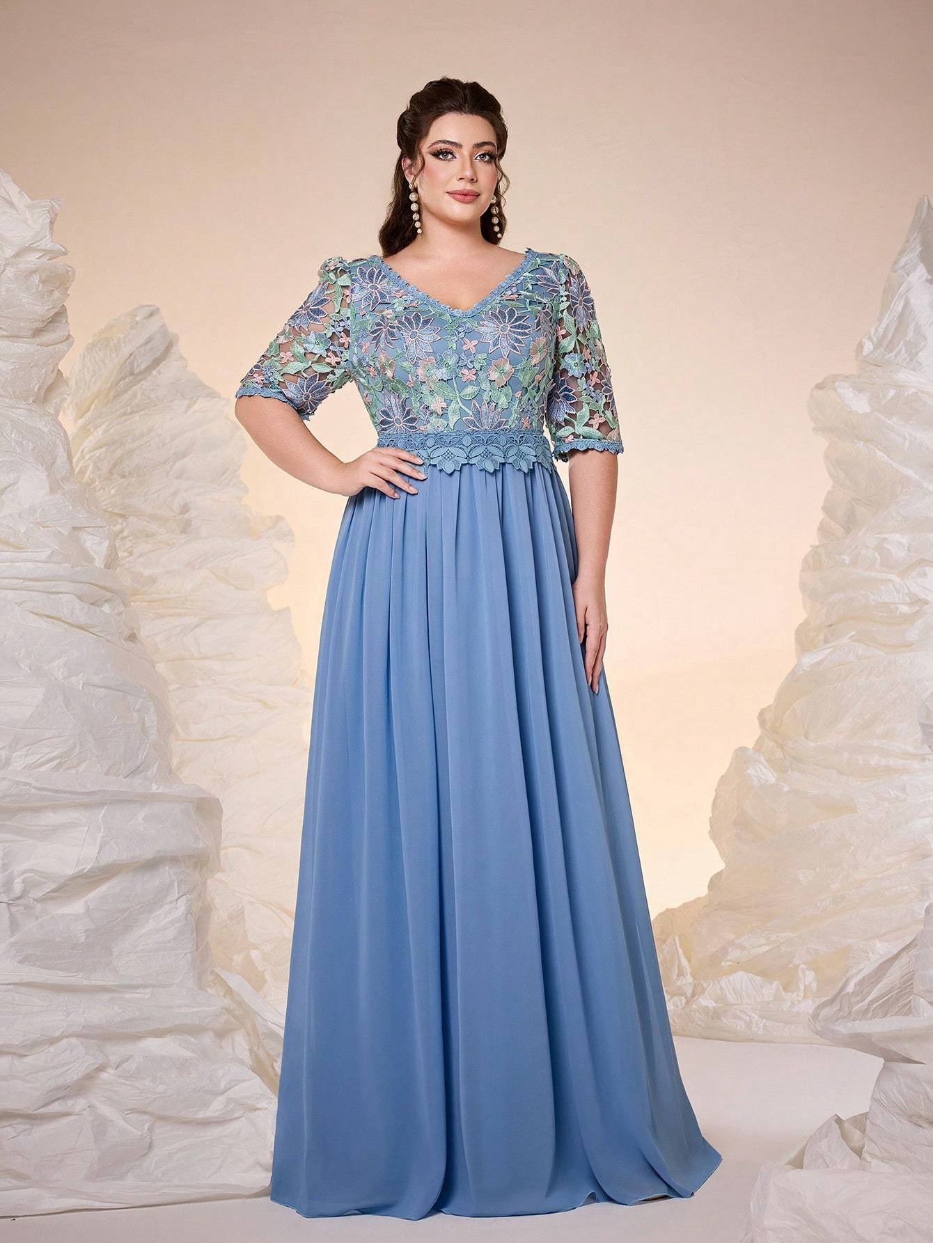 Leely Women's Elegant Sweetheart Cloak Sleeve Lace A-Line Dress
