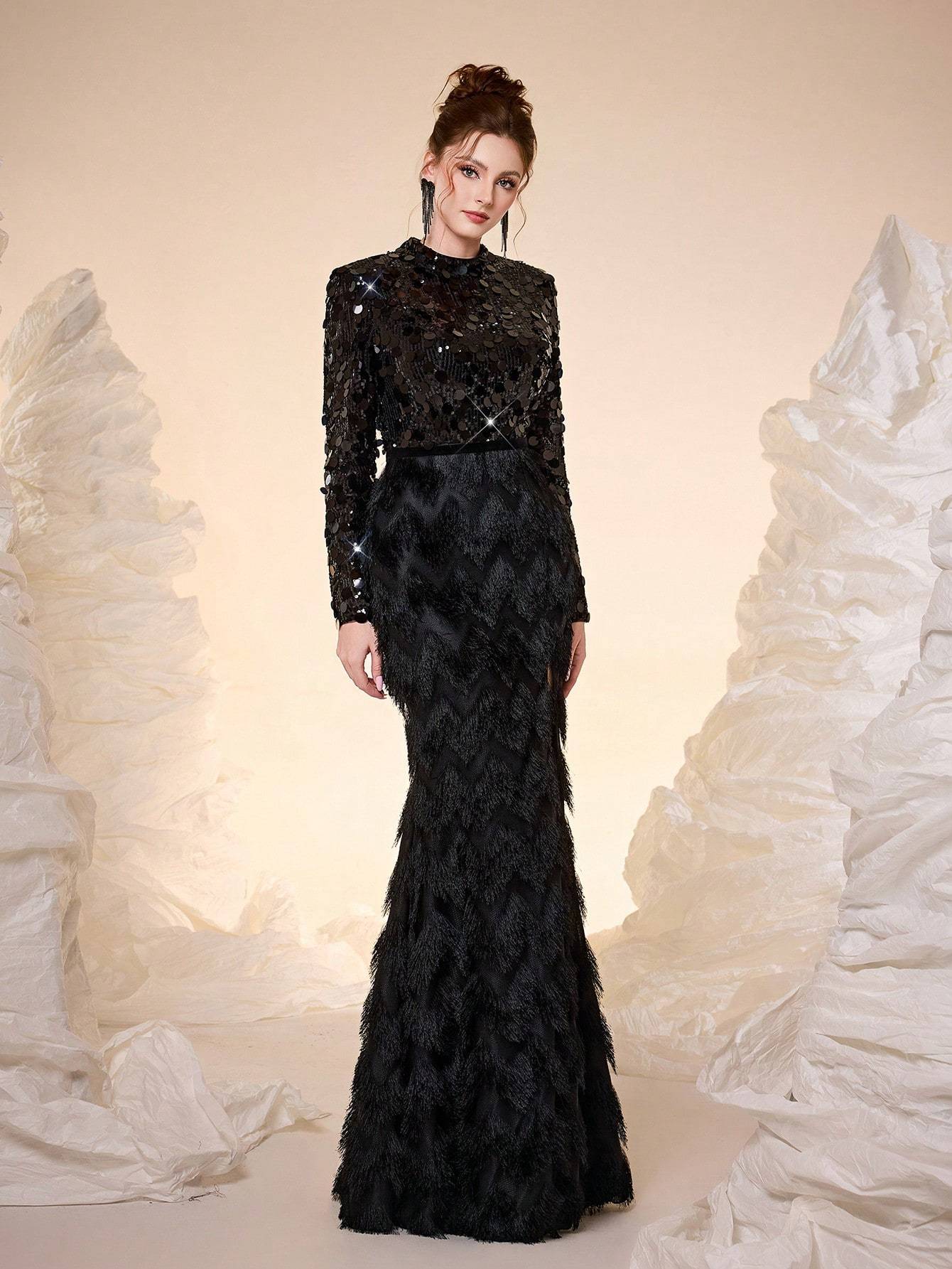 Leely Halter Long Sleeve Prom Dress