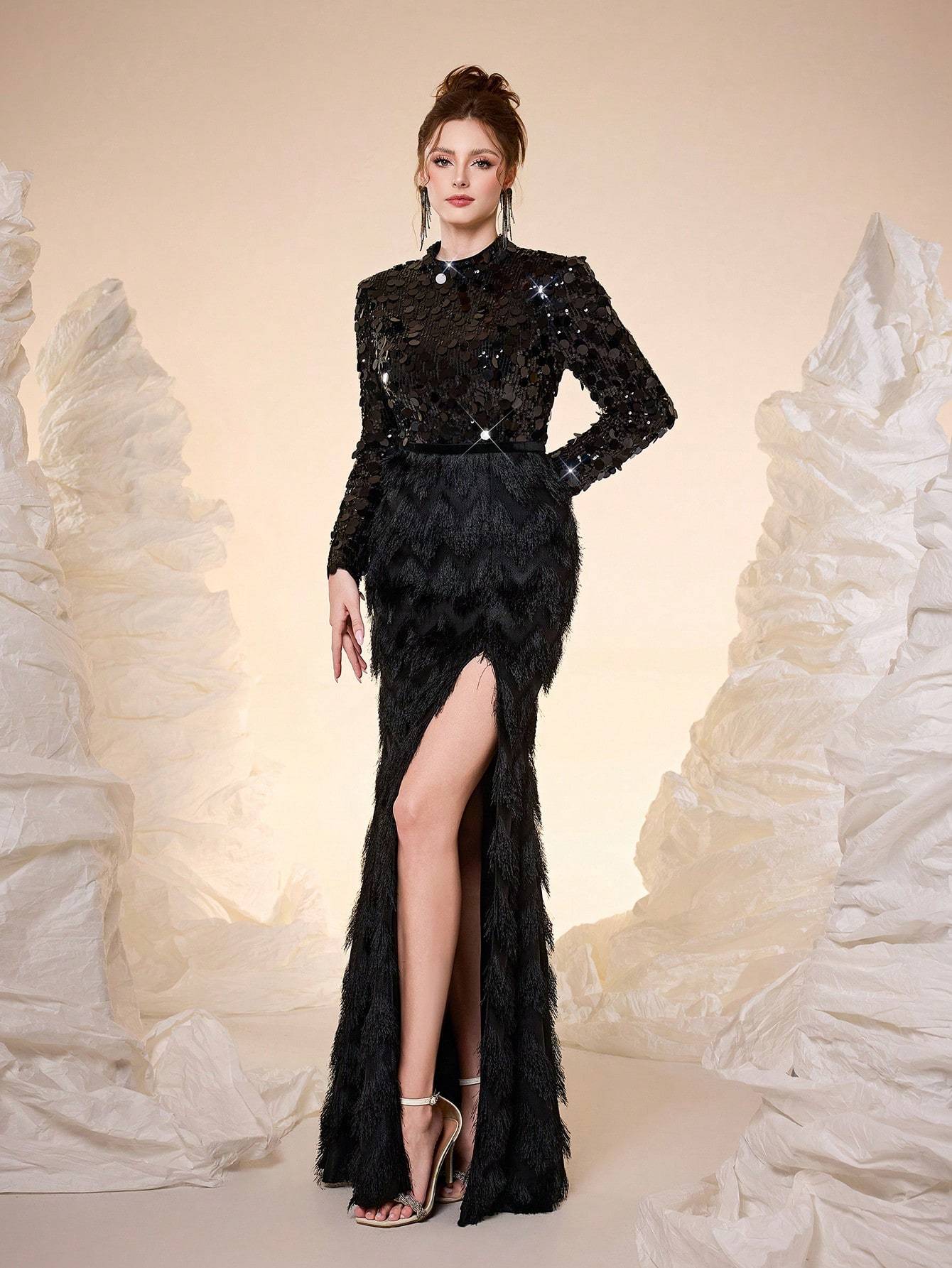 Leely Halter Long Sleeve Prom Dress