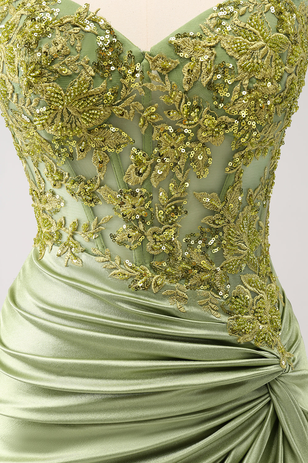 Sparkly Army Green Bodycon Lace-Up Back Homecoming Dress with Appliques