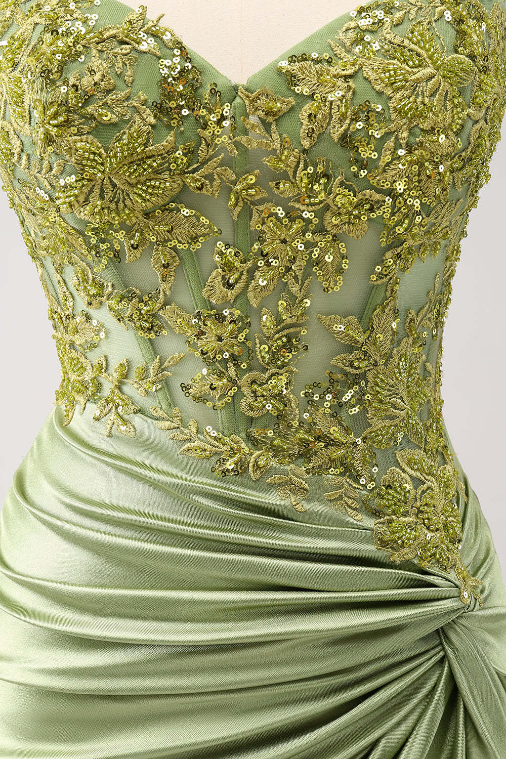 Sparkly Army Green Bodycon Lace-Up Back Homecoming Dress with Appliques