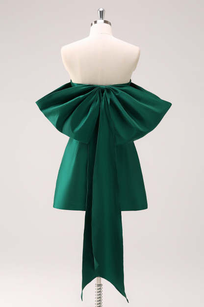 A-Line Dark Green Strapless Short Homecoming Dress with Bow