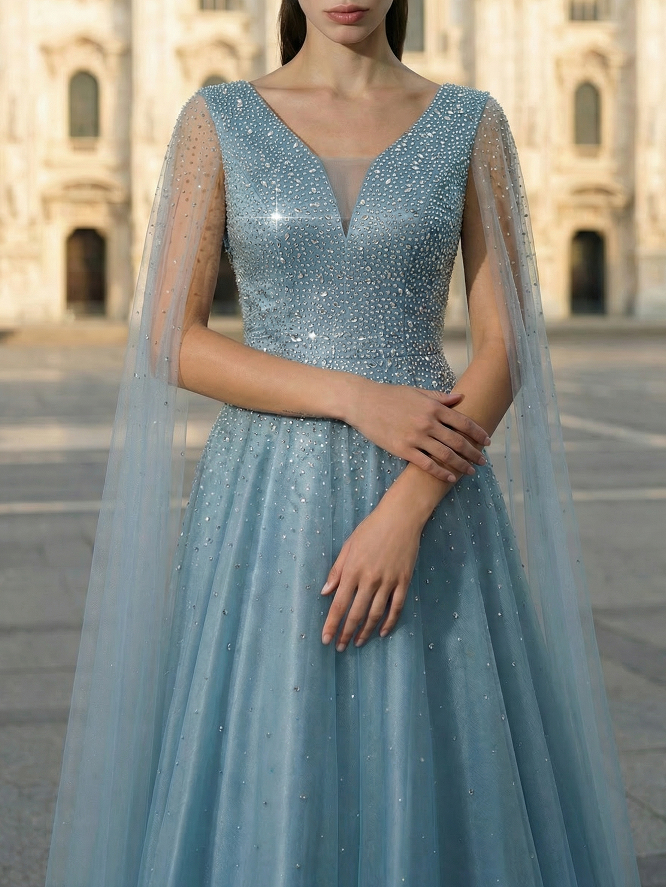 Leely Luxurious Beaded V-Neck Prom Evening Gown