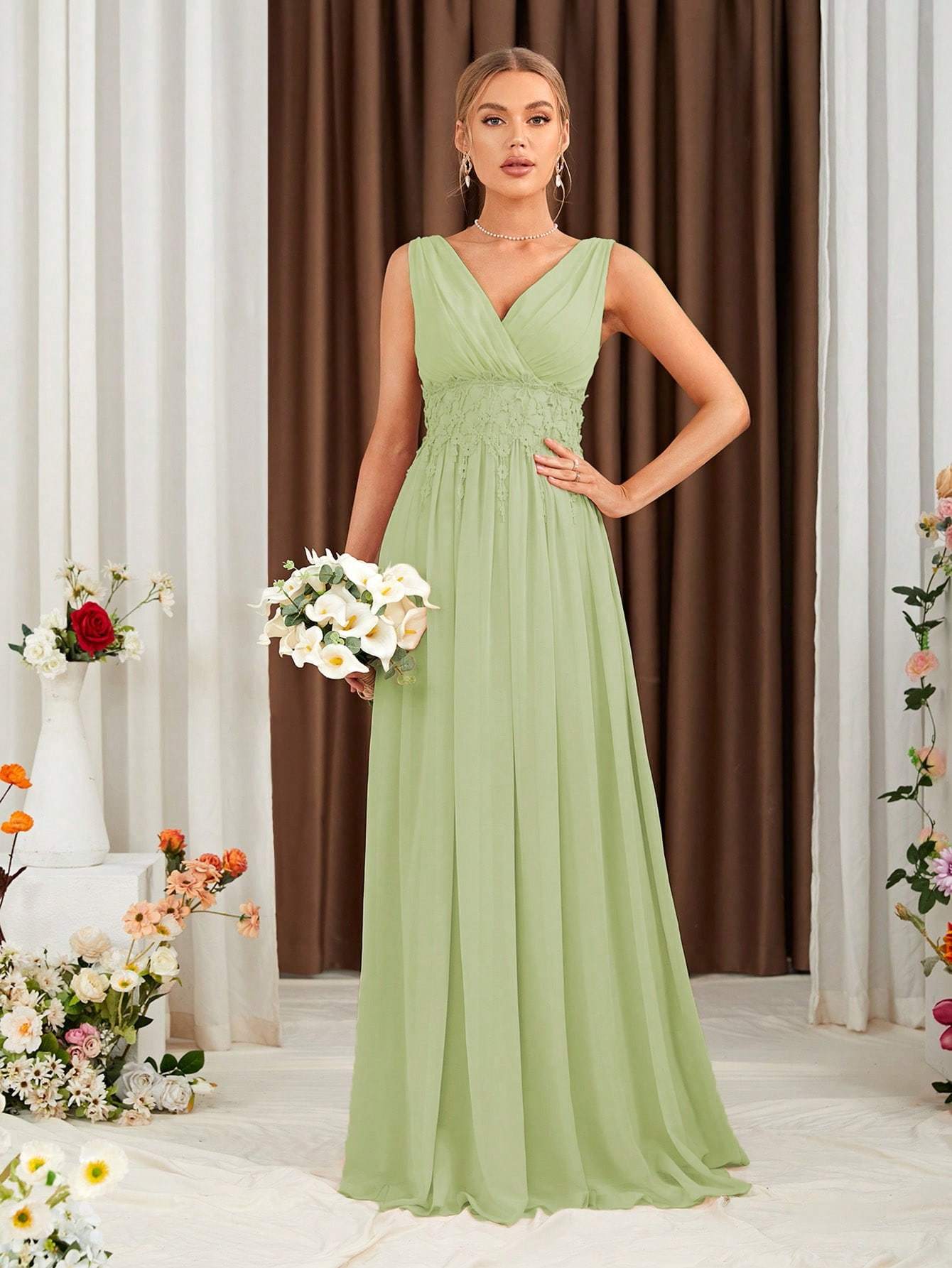Leely Women's Elegant Sweetheart Cloak Sleeve Lace A-Line Dress