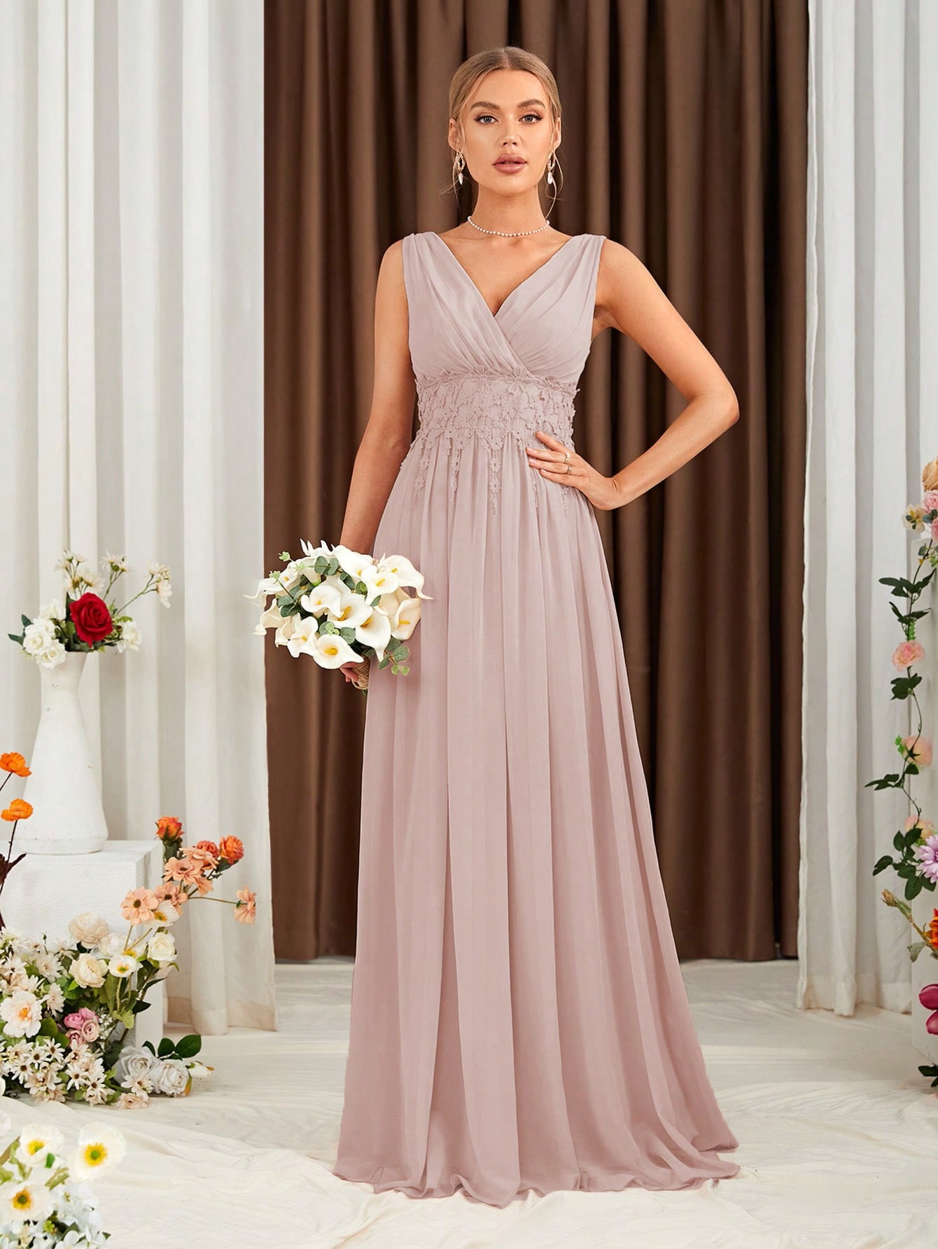 Leely Women's Elegant Sweetheart Cloak Sleeve Lace A-Line Dress