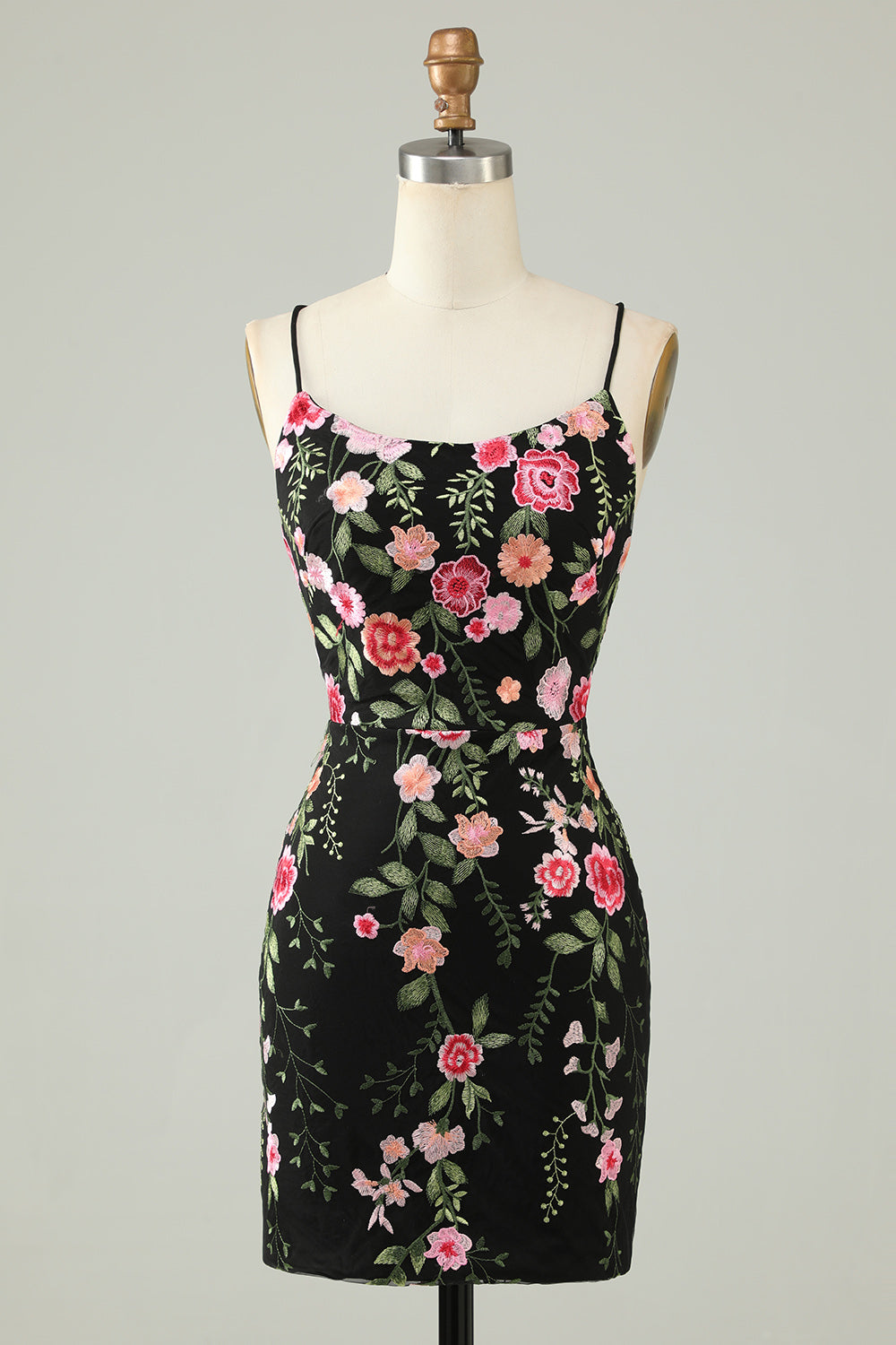 Black Homecoming Dress Spaghetti Straps Bodycon Cocktail DressWith Appliques