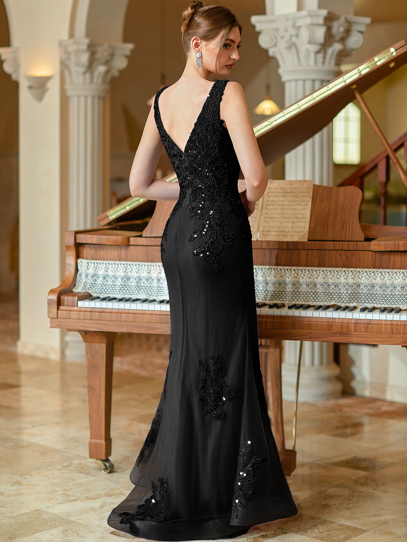 Modecrush sexy Deep V-neck Lace Sweep Mermaid Evening Dress