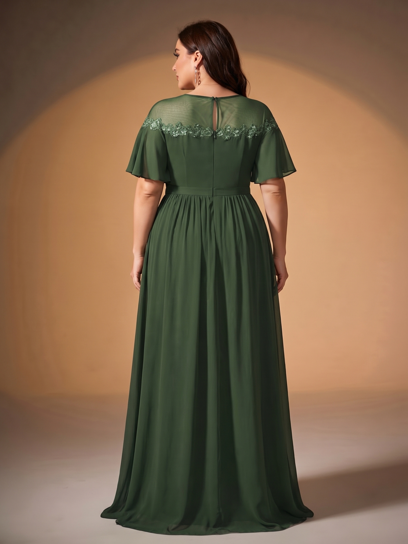 Leely Plus Women's Elegant Cape Sleeve Formal Evening Gown