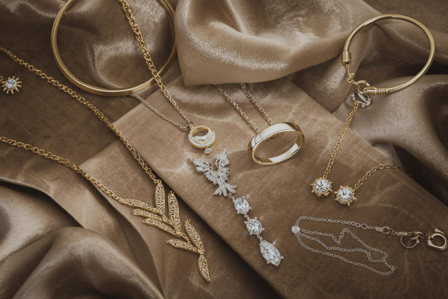 Custom engraved necklace for bride with wedding date