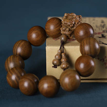 Buddha Stones Rosewood Green Sandalwood Small Leaf Red Sandalwood Agarwood Dragon Carved Protection Bracelet Bracelet BS Green Sandalwood