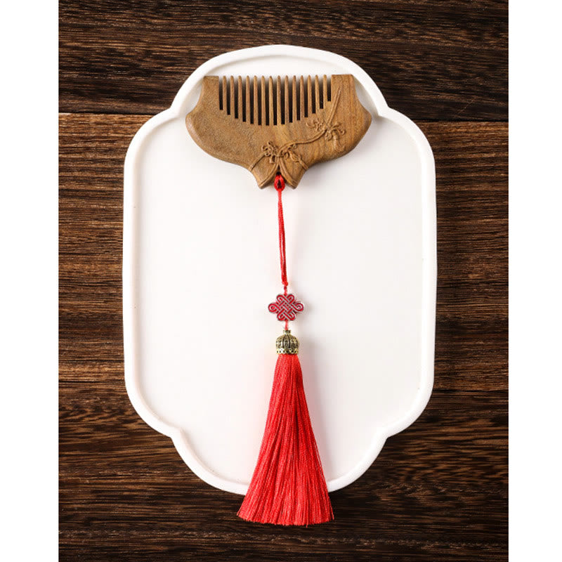 Buddha Stones Green Sandalwood Flower Pattern Engraved Soothing Comb Comb BS 12