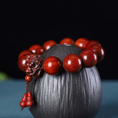 Buddha Stones Rosewood Green Sandalwood Small Leaf Red Sandalwood Agarwood Dragon Carved Protection Bracelet Bracelet BS 11