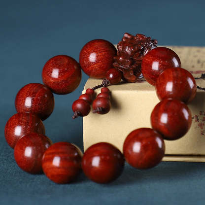 Buddha Stones Rosewood Green Sandalwood Small Leaf Red Sandalwood Agarwood Dragon Carved Protection Bracelet Bracelet BS African Sandalwood