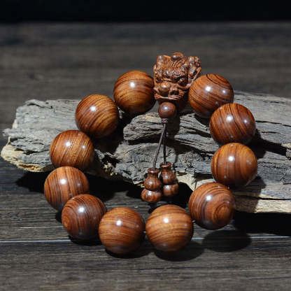 Buddha Stones Rosewood Green Sandalwood Small Leaf Red Sandalwood Agarwood Dragon Carved Protection Bracelet Bracelet BS 15
