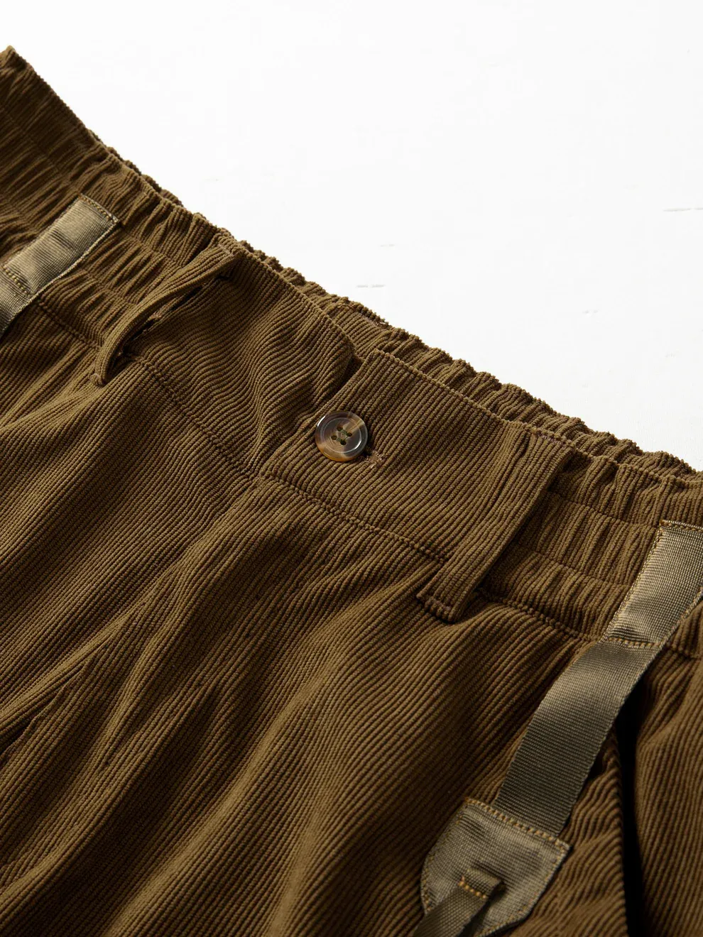HomyJoy Men's Multi-Pocket Corduroy Cargo Shorts