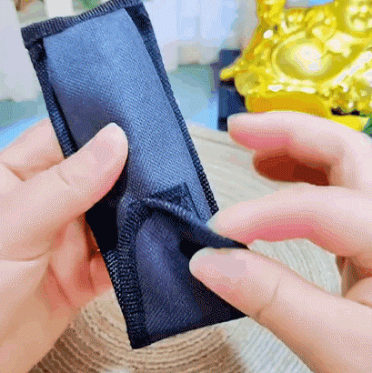 Multifunktionales Klappwerkzeug mit Holzgriff zur Selbstverteidigung