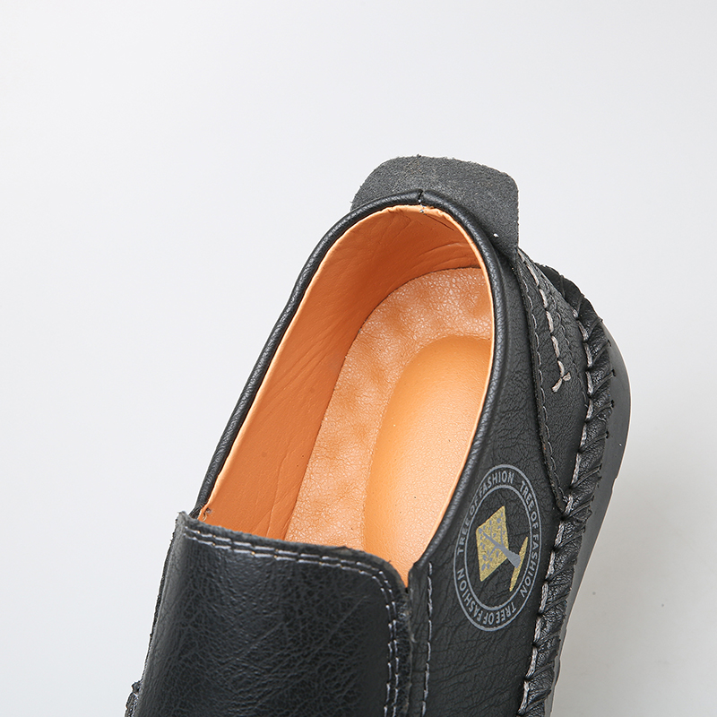 Next-Level Quality 🚀Men's Genuine Leather Loafers – Handcrafted, Slip-On, Anti-Slip Sole, Comfortable & Durable